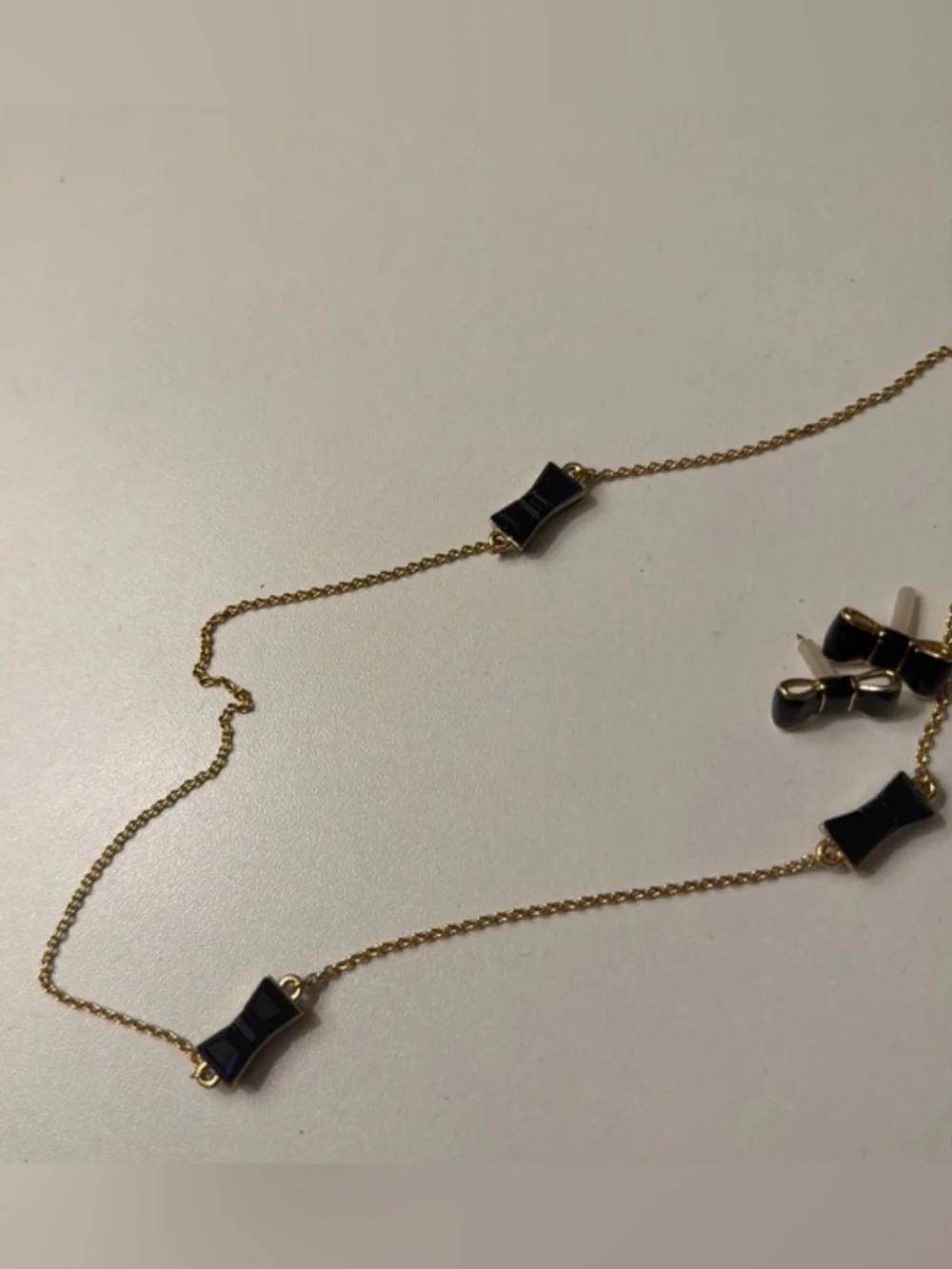 Kate Spade Jackpot Jewels Black Gold Bow Necklace and Earrings Set Dustbag NWT